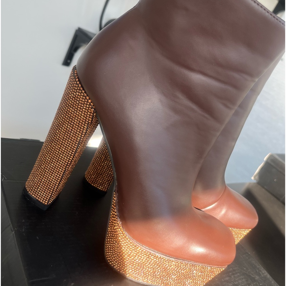 New. Brown platform Sequin bootie Sz 8.5